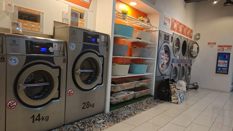 Beezee Launderette, Penampang, Kota Kinabalu — photo 3