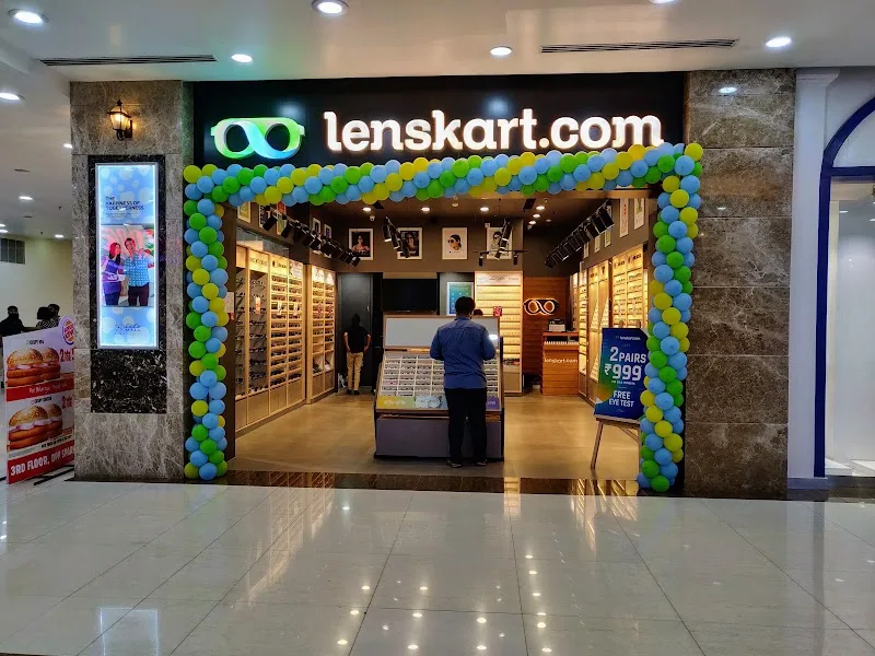 Lenskart, LuLu International Shopping Mall, Kochi — photo 7