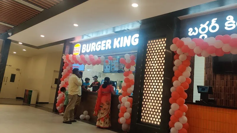 Burger King, Sattva Necklace Mall, Hyderabad — photo 2