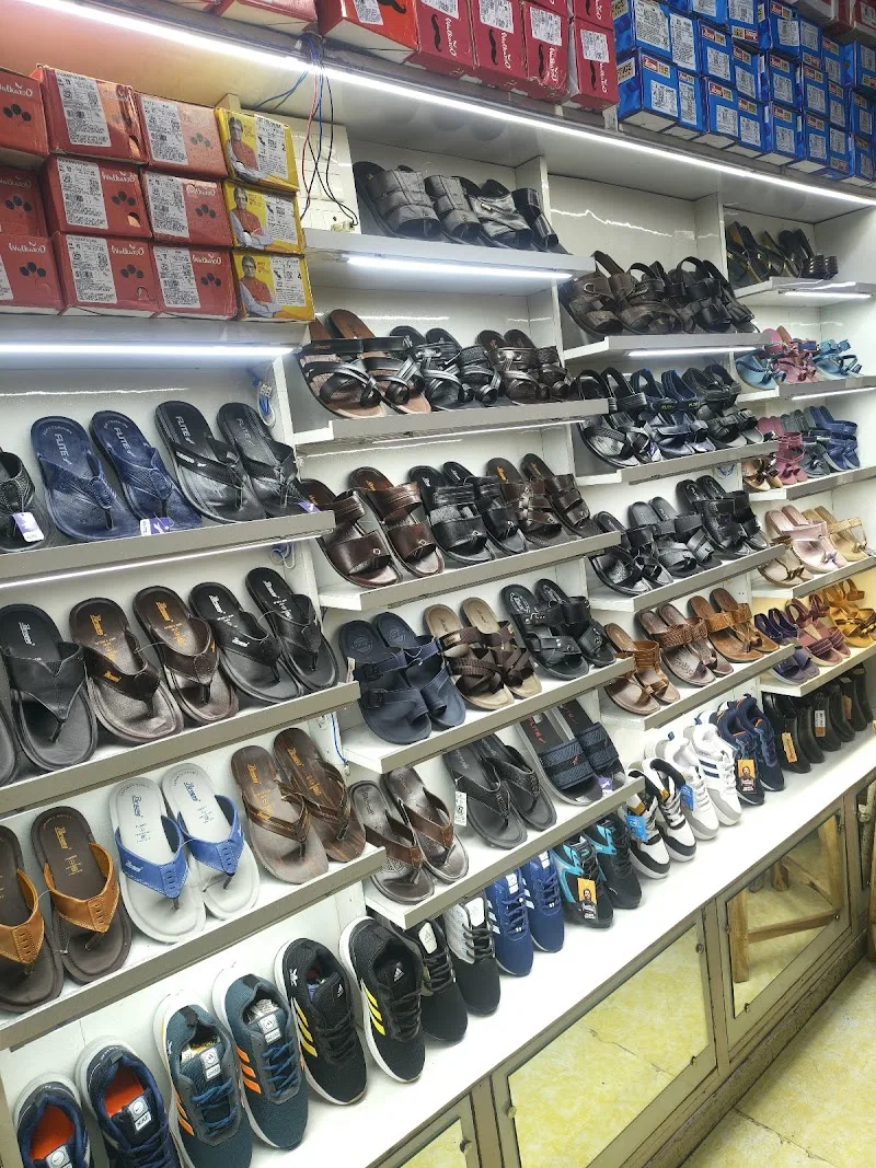 Baba Shoes, Sitabuldi, Nagpur — photo 2