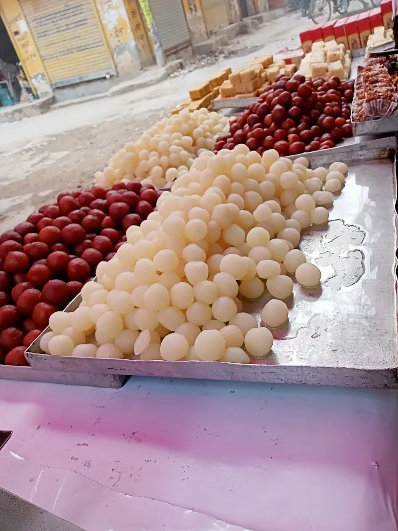 Kamal Sweets, East Dabri Extension, Janakpuri, New Delhi — photo 2