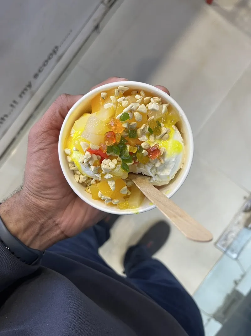 Kings Kulfi, Emaya Mall, New Delhi — photo 11