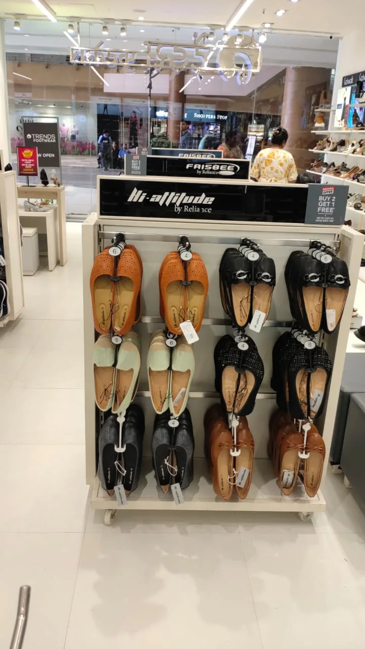 Trends Footwear, Metro Junction Mall, Kalyan — photo 7