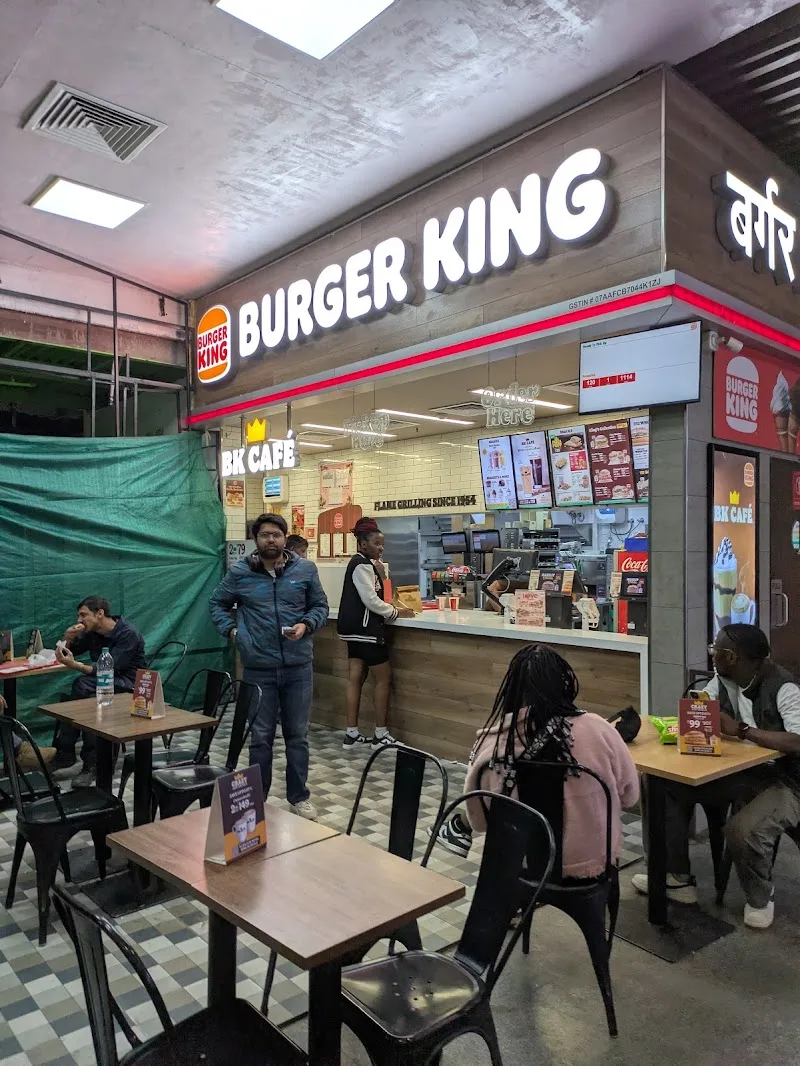Burger King, Epicuria Food Mall, Nehru Place, New Delhi — photo 6