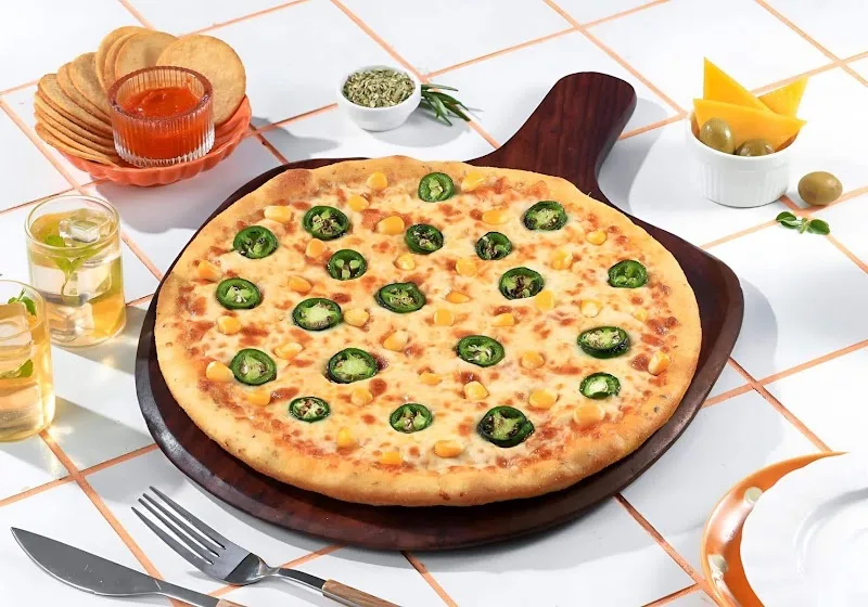 MOJO Pizza - 2X Toppings, Amrapali Leisure Valley, Greater Noida — photo 4
