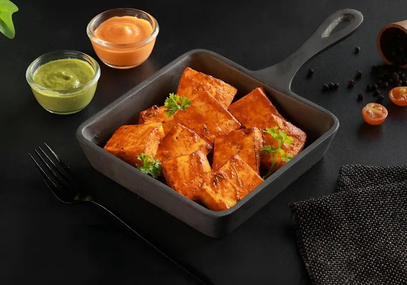 MOJO Pizza - 2X Toppings, Amrapali Leisure Valley, Greater Noida — photo 6