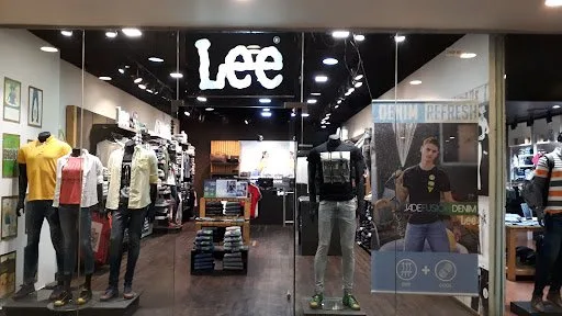 Lee, Junction Mall, Durgapur — photo 2