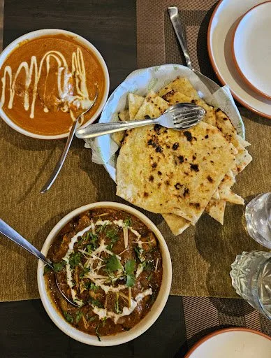Makhani Darbar: Curries, Breads & Beyond, Mall De-Cor, Ranchi — photo 3