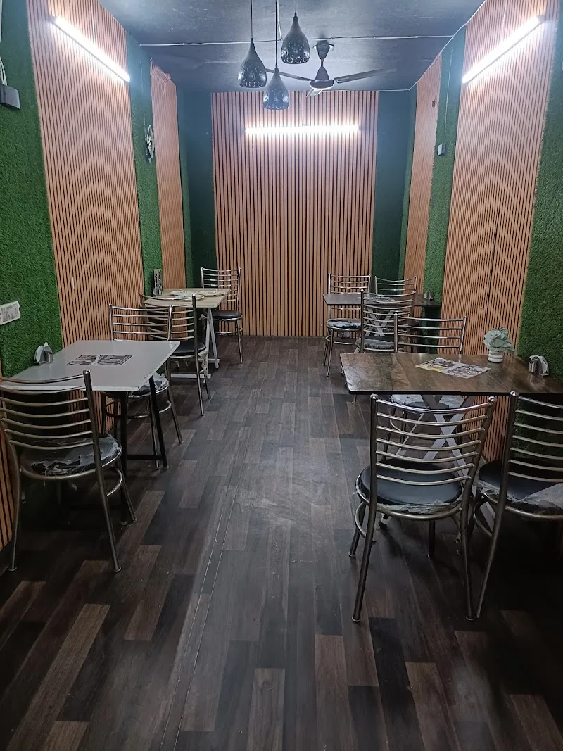 Classic Chaap Corner, Rohini, Pitampura, New Delhi — photo 6