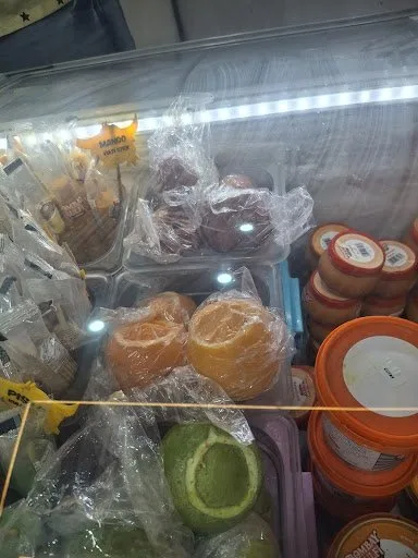 Bombay Kulfi, Prince Anwar Shah Road, Kolkata — photo 8