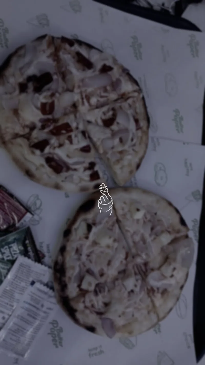Cheesy Slice, Mohan Garden, Uttam Nagar, New Delhi — photo 12