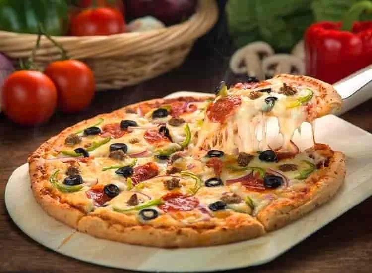 The 99 Pizza, Hazratganj, Lucknow — photo 2