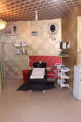 Monalisa Beauty Parlour, Abul Fazal Enclave 2, New Delhi — photo 7